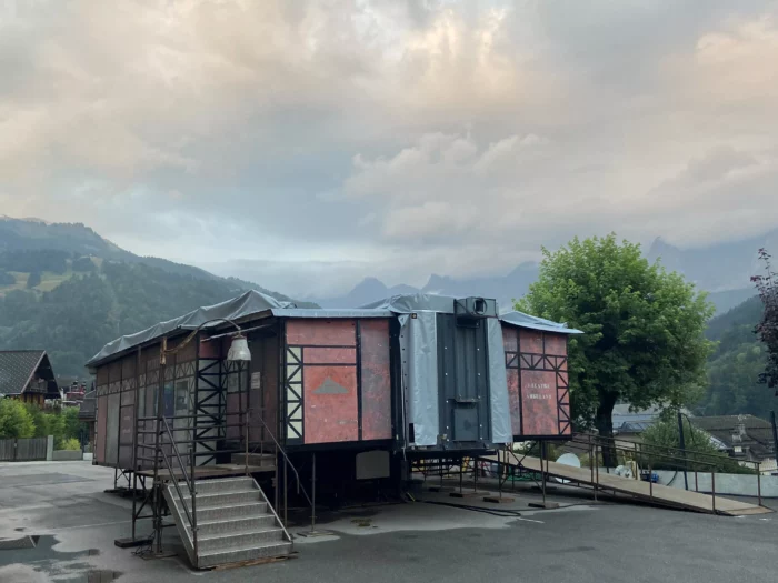 Le camion-théâtre en résidence du 9 au 21 juin à Novalaise