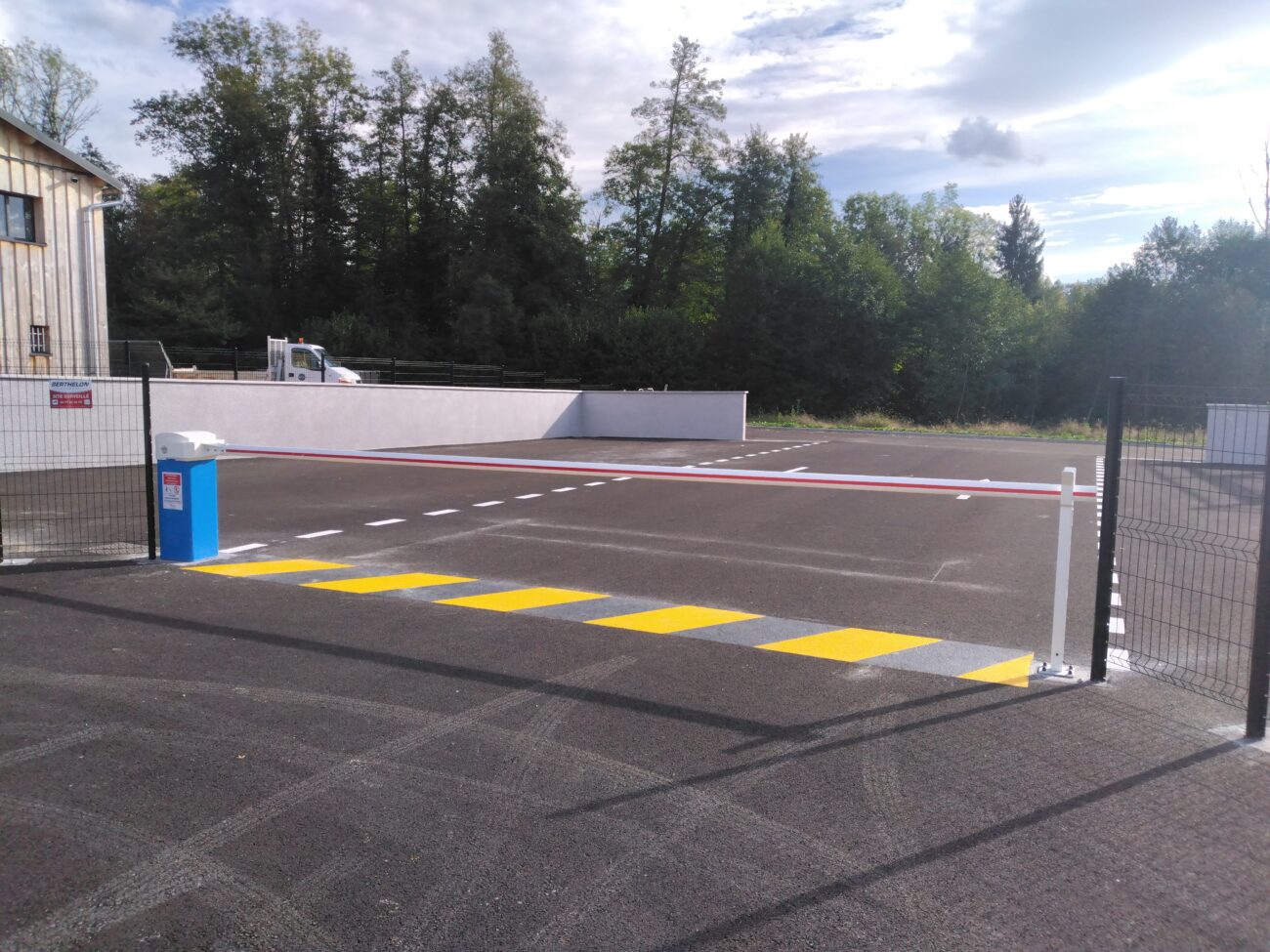Système de contrôle d’accès à la plateforme de déchets verts